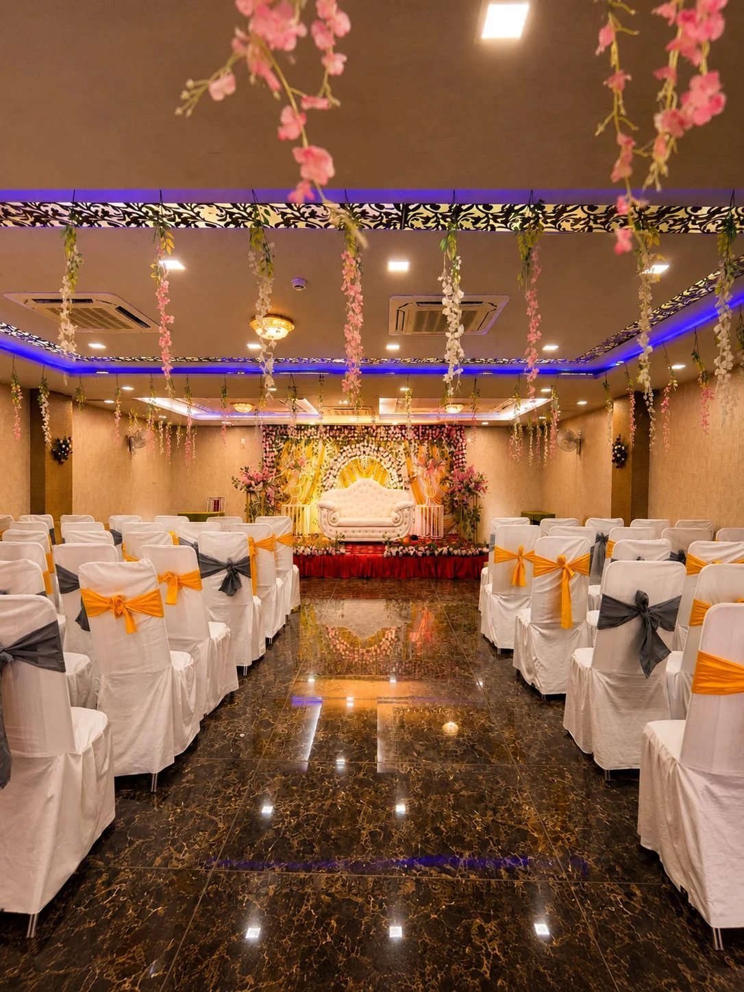 Hotel HYFA — banquet hall interior